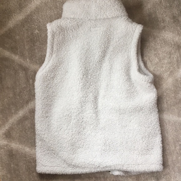 Girls white fleece patagonia vest XL size 14 - Picture 4 of 4